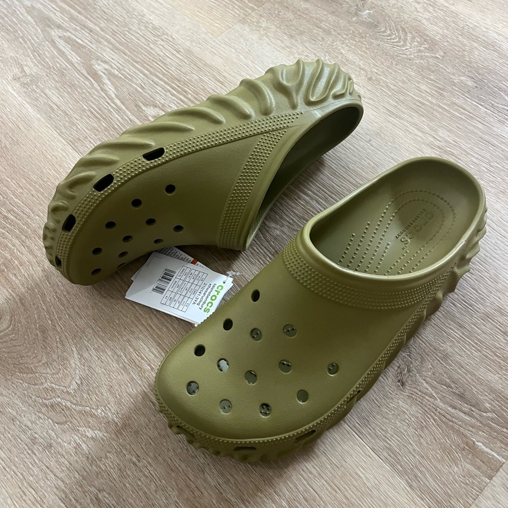 NWT Men's Crocs Salehe Bembury x Saru Clog Pesto Green Size 12
